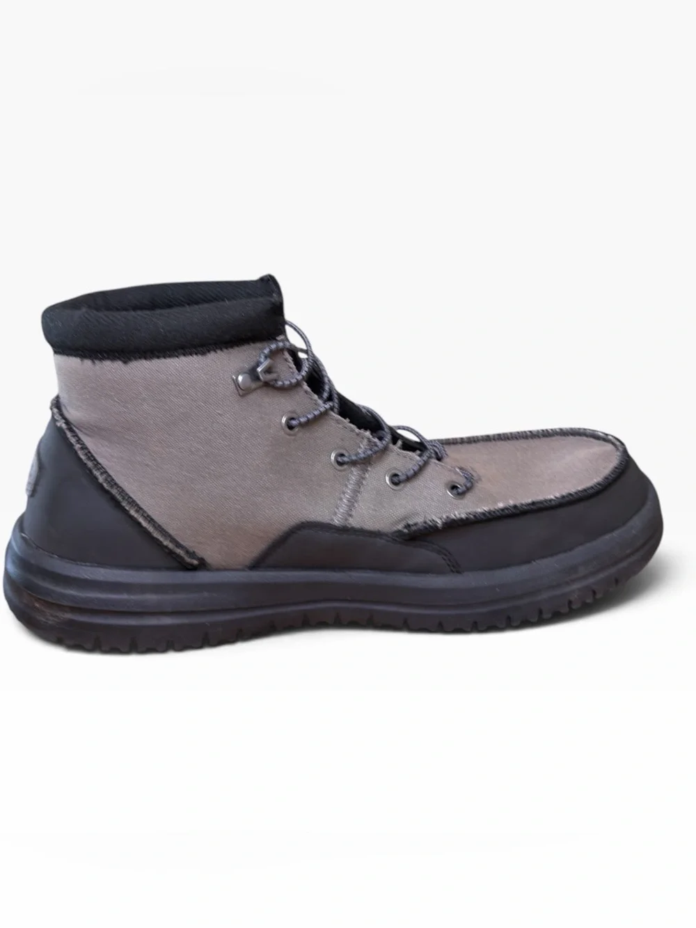 HEYDUDE Bradley Chukka Boots Men’s 13 Gray Black Waxed Canvas Red Like New